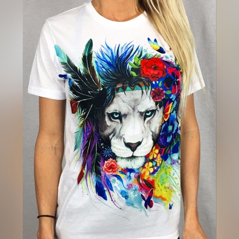 Electro Threads 'King of Lions' tee, size Small
